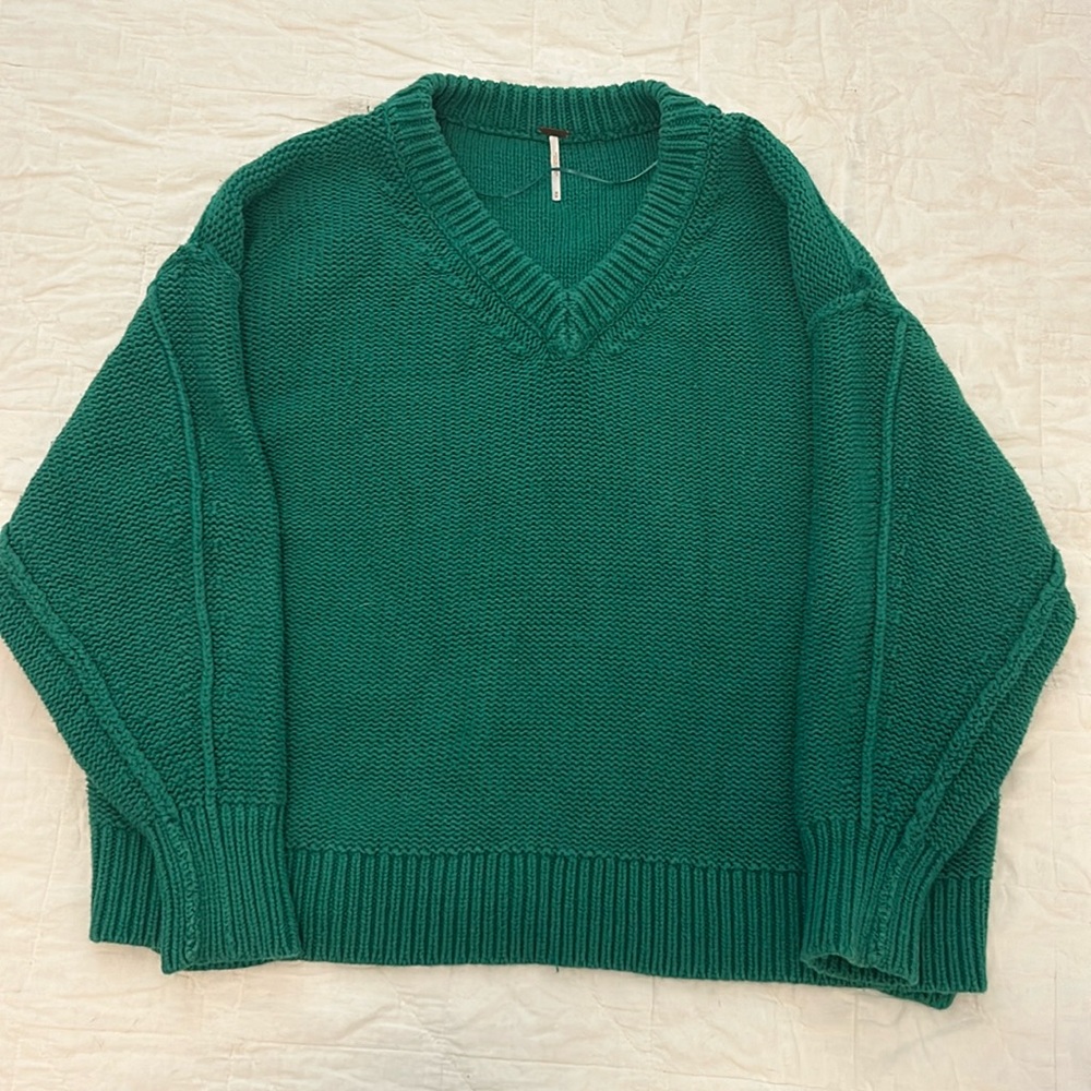 Free People Oversized Green V Neck Sweater - MOVING NEED GONE